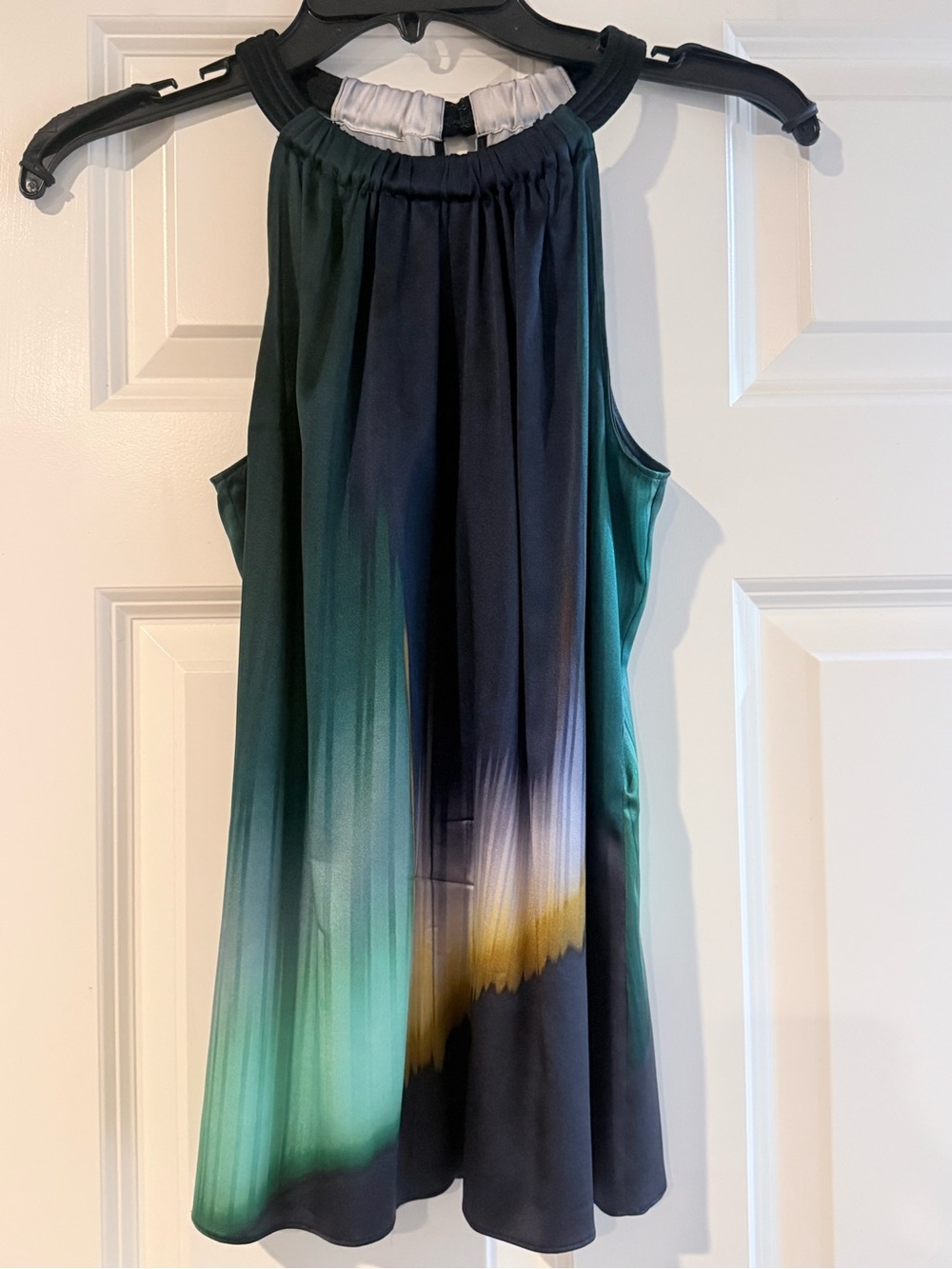 Elie Tahari Silk Ombré Watercolor Halter Blouse Size Small